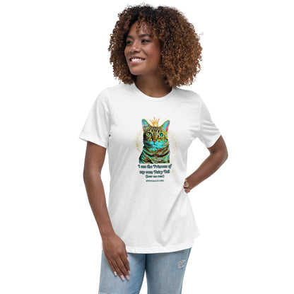 womens relaxed tee white front view, cat with a crown design, mysocialcat.com